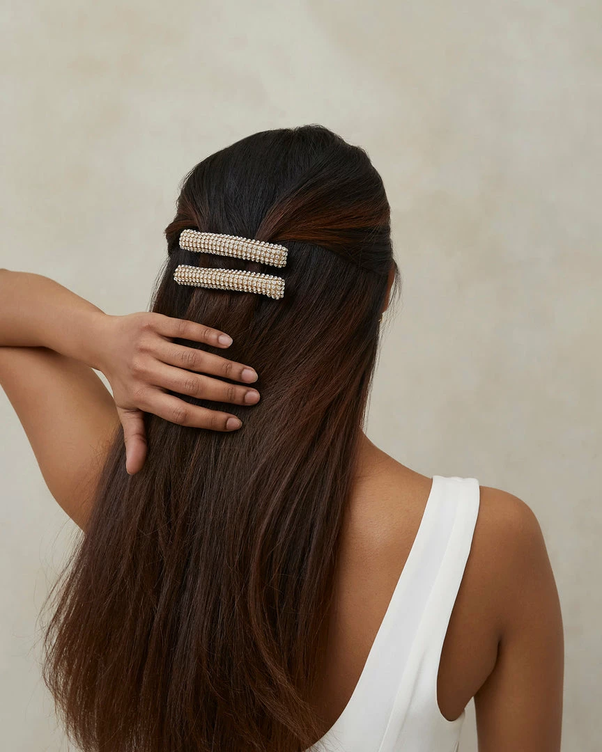 Loeffler Randall Yedda Gold Diamanté Hair Clip 5 Loeffler Randall Yedda Gold Diamanté Hair Clip